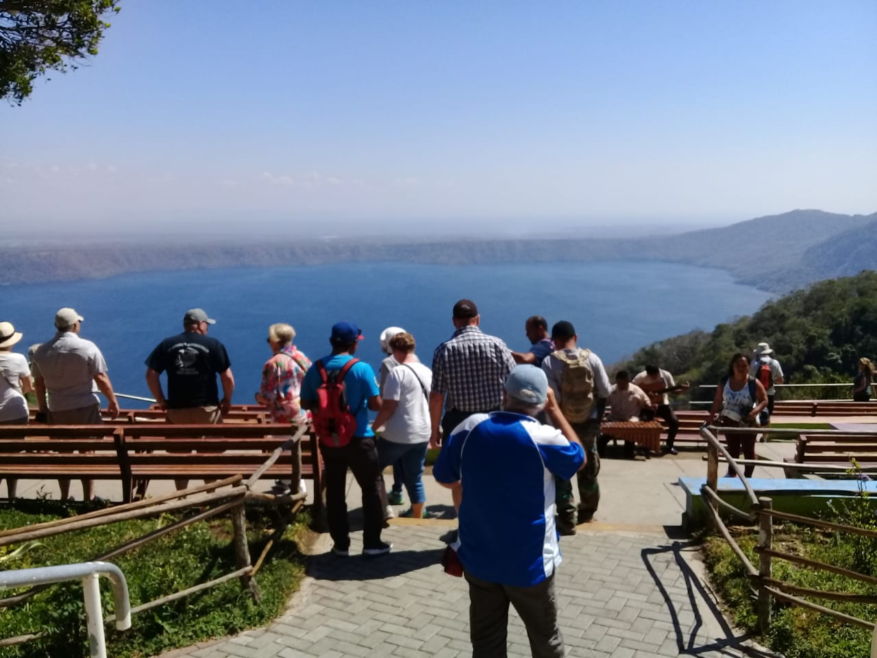 TURISTAS2